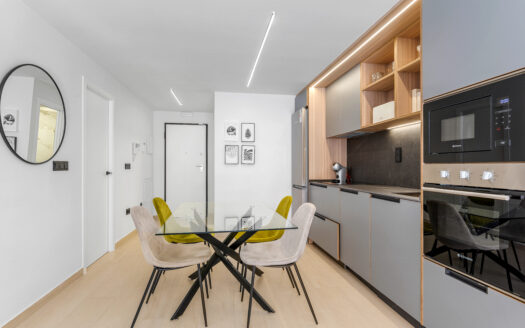 Appartement rez-de-chaussée 3 chambres avec jardin dans résidence avec piscine à Guardamar del Segura – El Raso – Costa Blanca