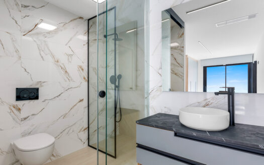 Appartement 3 chambres avec grande terrasse dans résidence moderne à Guardamar del Segura – El Raso – Costa Blanca